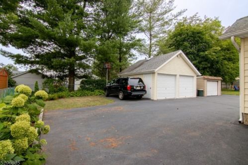 636 Central Ave, Westfield NJ  07090-2525 exterior