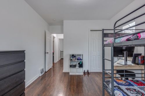 3418 Washburn Ave, Minneapolis MN 55423-1922 exterior