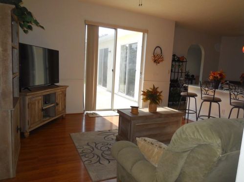 1028 Derbyshire Dr, Kissimmee FL 34758-3120 exterior