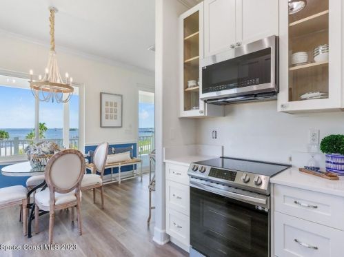 13345 Indian River Dr, Sebastian FL  32958-3455 exterior