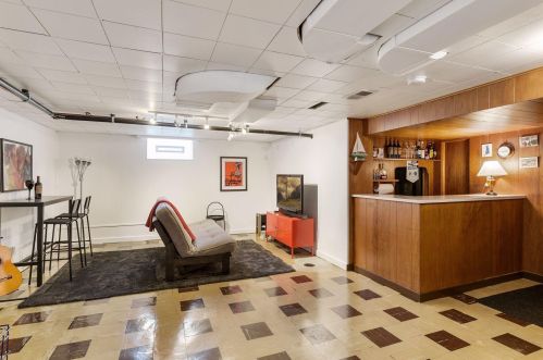 3731 Washburn Ave, Minneapolis MN 55412-1821 exterior