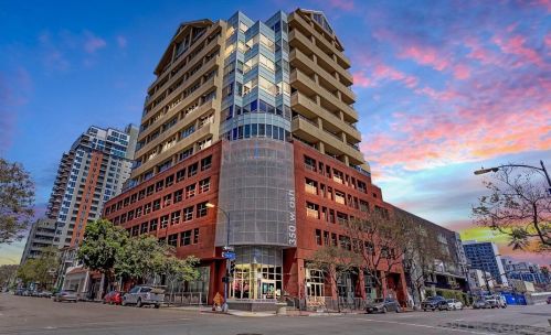 350 Ash St, San Diego CA 92101-3423 exterior