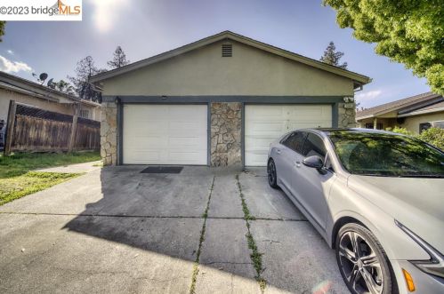 2208 Leland Ct, West Pittsburg, CA 94565-5315