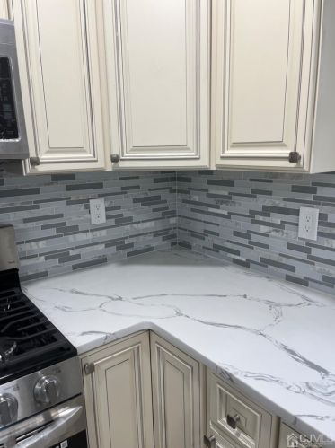 32 Linden St, Perth Amboy NJ  08861-4732 exterior