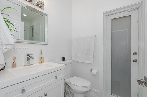 13040 52nd St, Hollywood FL  33027-5453 exterior