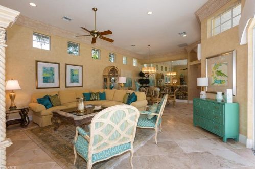 518 Eagle Creek Dr, Naples FL  34113-8015 exterior