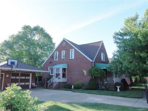 131 Colton Ave, Buffalo, NY 14218-2425