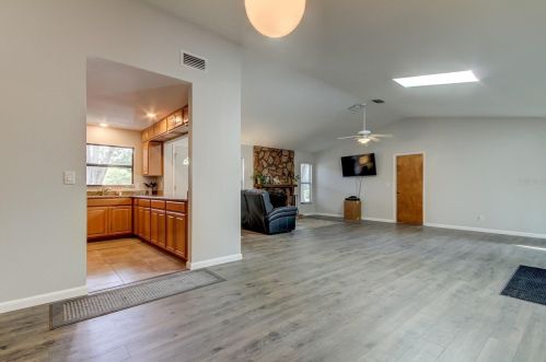 2854 Trailwood Dr, Palm Harbor FL  34684-3250 exterior