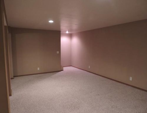 459 Rockrose Dr, Fond Du Lac, WI 54935-1832