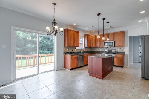 3819 Vincent Dr, Collegeville PA  19426-3058 exterior