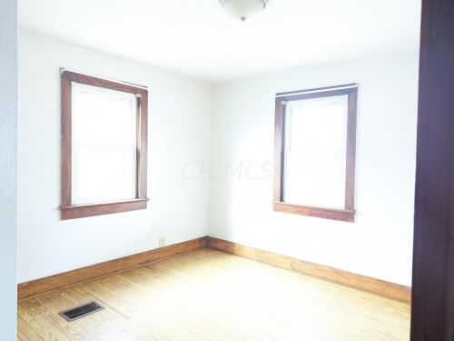 2443 Dwight Rd, Springfield OH  45503-4745 exterior