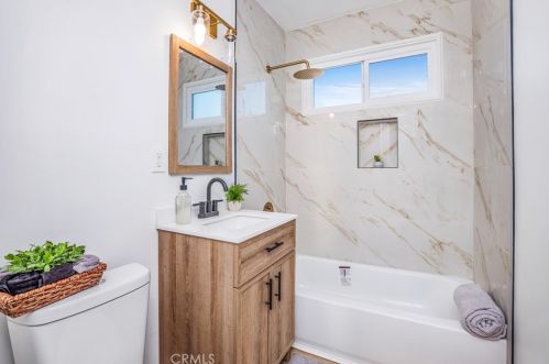 14032 Dumont Ave, Norwalk CA  90650-3505 exterior