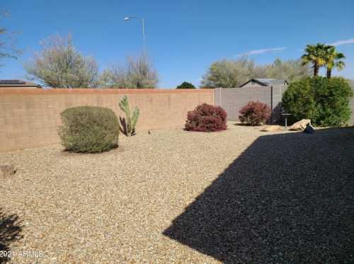 17320 Caribbean Ln, Sun City, AZ 85388-7737