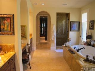 25324 Prado De Las Fresas, Calabasas CA  91302-3646 exterior
