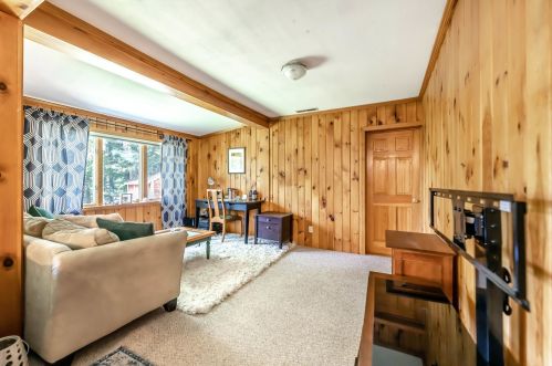 22 10th St, Kingston NH  03848-3717 exterior