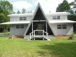 9975 152nd Pl, Dunnellon, FL 34432-8421