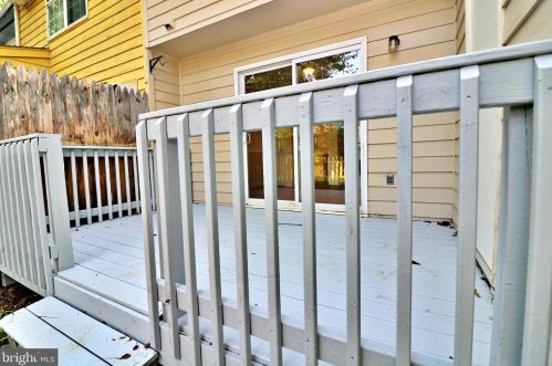 55 Mallard Ct, Charles Town WV  25414-5804 exterior