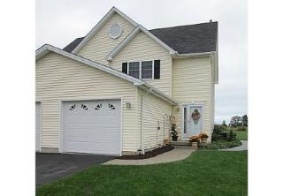5166 Briercliff Dr, Hamburg, NY 14075-3442