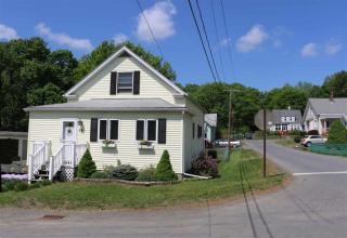 19 Rhodes Ave, North Greenbush, NY 12198-7556