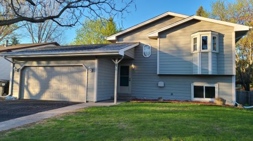 840 104th Ln, Minneapolis, MN 55433-6503