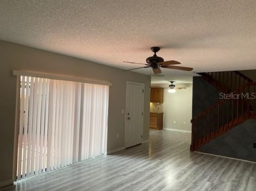 2729 14th Ct, Palm Harbor, FL 34684-3847