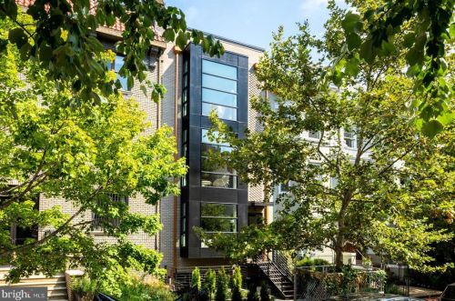 1719 T St, Washington DC 20009 exterior