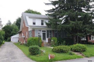 405 Main St, Shrewsbury, PA 17361-1108