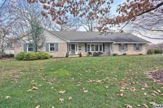 627 Devonshire Dr, Carlisle, PA 17013-3605
