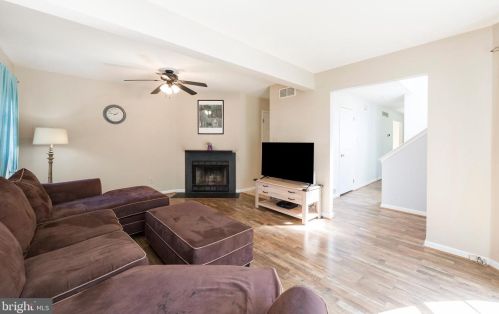1 Village Dr, Collegeville, PA 19473-1776