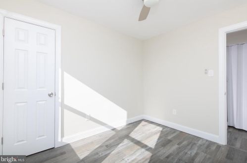 125 Applewood Dr, Auburn NJ 08085-1559 exterior