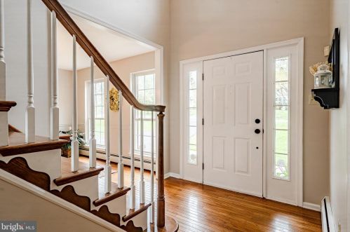 1048 Ryans Run, Boothwyn PA  19060-4411 exterior