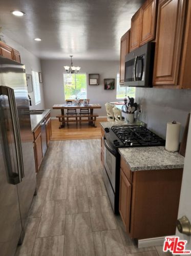 6239 Mcknight Dr, Lakewood, CA 90713-2026