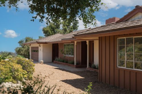 988 Coyote Rd, Santa Barbara, CA 93108-1019