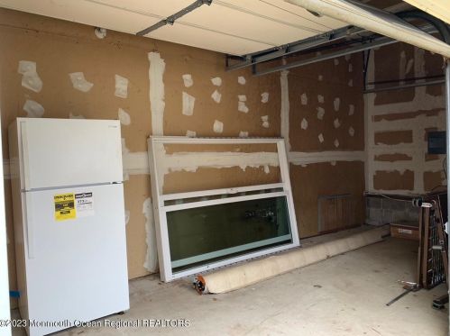 31 Miller Rd, Lakewood NJ  08701-2919 exterior