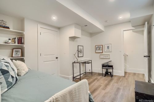 1691 Emerson St, Denver CO 80210-5025 exterior