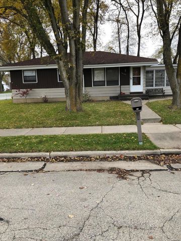 4930 Pershing Blvd, Kenosha, WI 53144-2056