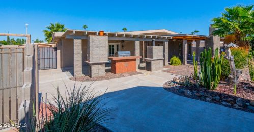 10705 Pinion Ln, Sun City AZ  85373-1829 exterior