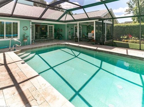 2309 Kings Lk Blvd, Naples FL  34112-5306 exterior