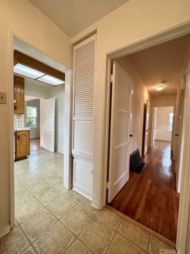 2965 Cedar Ave, Long Beach CA  90806-1414 exterior