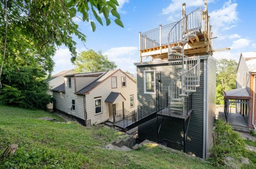 1253 Pike St, Covington KY  41011-2136 exterior