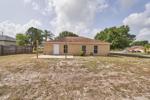 109 Weeping Willow Rd, Eagle Lake FL  33839-5124 exterior