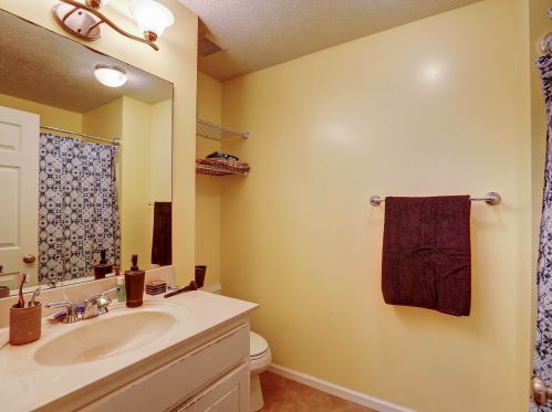 716 24th St, Lynn Haven FL  32444-4893 exterior