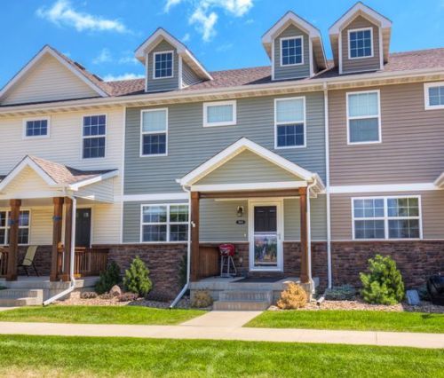 2604 Park Pl, Norwalk, IA 50211-3205