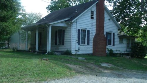 19518 Midland Trl, Ansted, WV 25812-8629