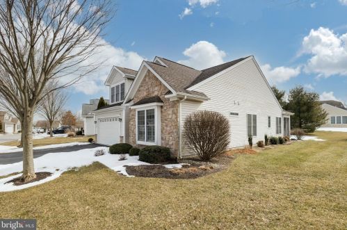 1729 Wisteria Way, Boothwyn, PA 19060-6833