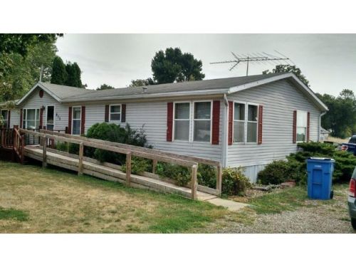 415 1st St, Milo, IA 50166-1065