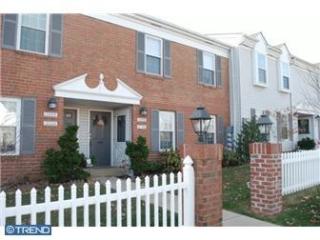 1219 Crosshill Ct, Lansdale PA  19446-4362 exterior