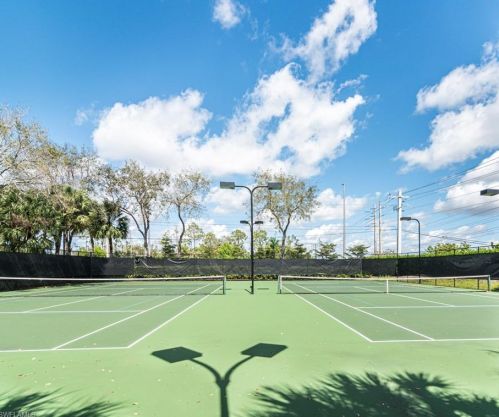 7768 Gardner Dr, Naples FL  34109-0624 exterior