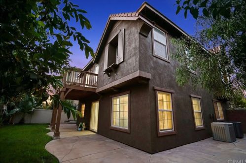 7895 Garden Park St, Chino CA  91708-7659 exterior