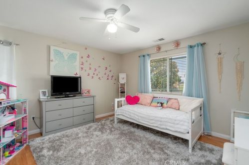 765 Windbound Ave, Beaumont CA  92223-7098 exterior